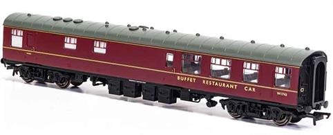 New tool model of the BR Mk1 RB Restaurant Buffet W1743.These coaches had a large kitchen able to provide full meal service.