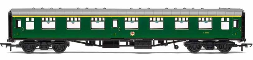 Detailed model of  British Railways Mk.1 FO first class open coach S3065 finished in BR Southern region green livery