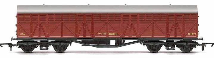 The GWR Siphon series of vans were built for milk traffic conveyed in churns. The vans had always be found useful as general parcels and passenger luggage vans, which became their primary use after bulk milk tankers were introduced. The Sip[hon H had a higher roof line and end doors, making them suitable for loading wheeled vehicles as well as in general parcels service.
