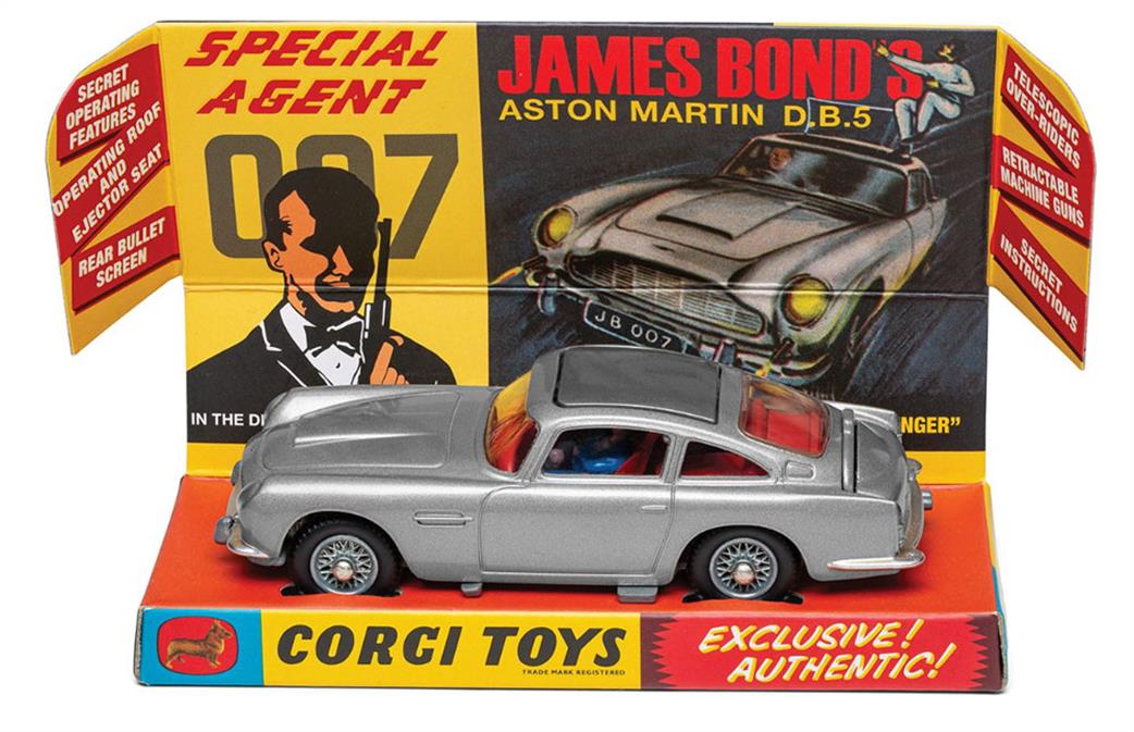 Corgi RT26101S James Bond Aston Martin DB5 Silver 1/43