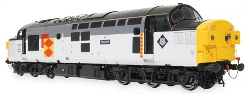 Highly detailed new model of the BR class 37 locomotives being produced in both original and refurbished form with headcode boxes, sealed beam headlights or new light cluster units as appropriate for each locomotive modelled.British Rail class 37/0 locomotive 37026 Shapfell is modelled in the early 1990s period Railfreight triple grey livery with distribution sector logos and fitted with a single car type headlight while working in Scotland. 37026 was also recorded working china clay trains in Cornwall during the mid 1990s.