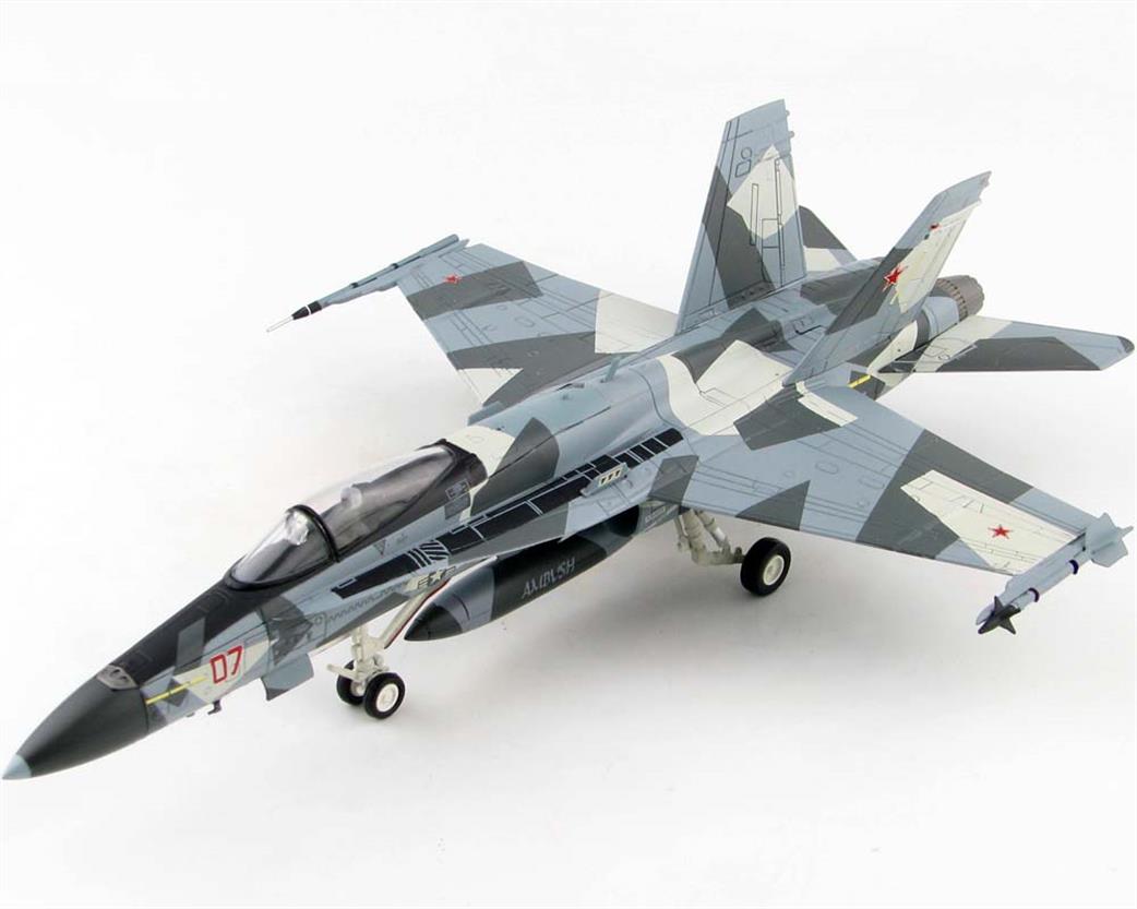 Hobby Master 1/72 HA3553 McDonnell Douglas F/A-18C Hornet 162841 VFC-12 Fighting Omars 2018