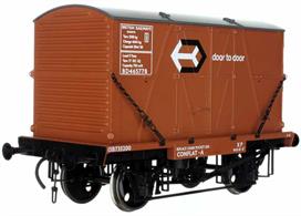 Model of the British Rail standard design container flat wagon or Conflat, a purpose-built flat wagon with securing points and rings for containers and storage pockets for the securing shackles. By 1948 all the railway companies were using a similar container flat design. BR adopted their standard 10ft wheelbase vacuum braked chassis, suitable for running in fast goods trains, with a very basic body incorporating chain storage pockets, giving an appearance very similar to the GWR wagons.