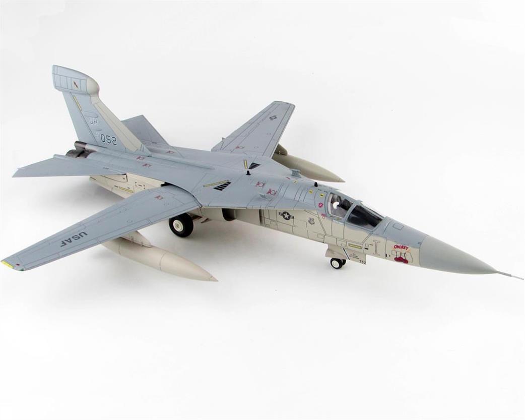 Hobby Master 1/72 HA3023 USAF EF-111A Raven 67-0052 Cherry Bomb 42nd ECS 66th ECW Upper Heyford 1987
