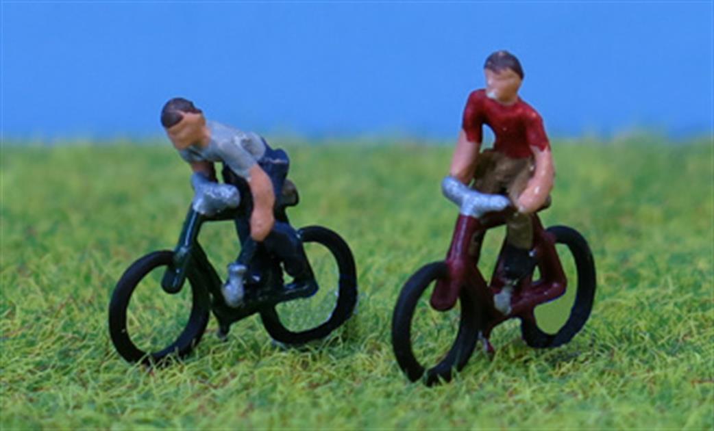 P D Marsh N PDX51 Cyclists and Bikes Two ready painted Figures