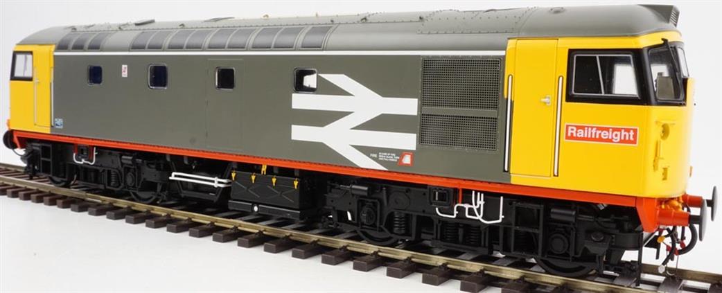 Heljan 2681 Class 26 Railfreight Red Stripe with White Cantrail Stripe Unnumbered  O Gauge