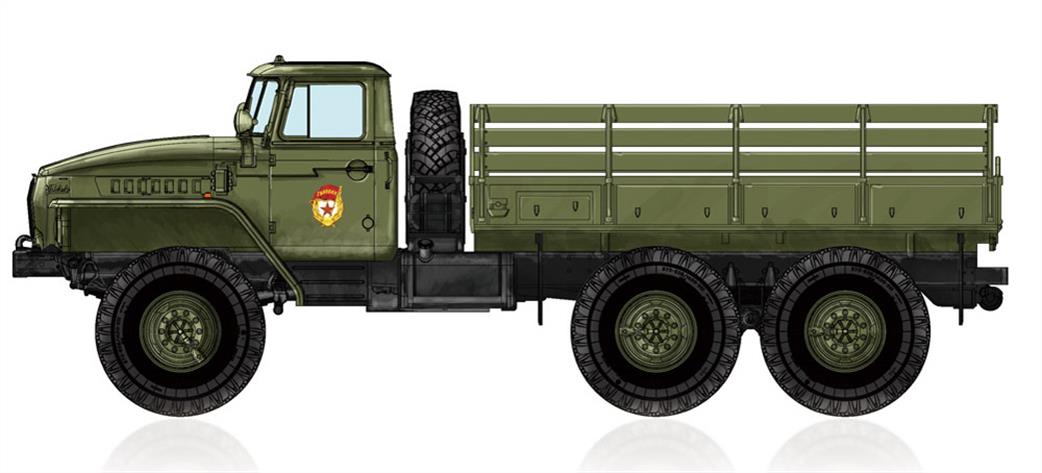 Hobbyboss 1/72 82930 Russian Army Truck URAL 4320 Model Kit