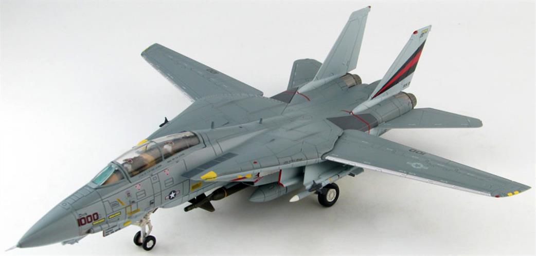 Hobby Master 1/72 HA5233 Grumman F-14A Tomcat VF154 USS Kitty Hawk 1000 Landing Model Aircraft