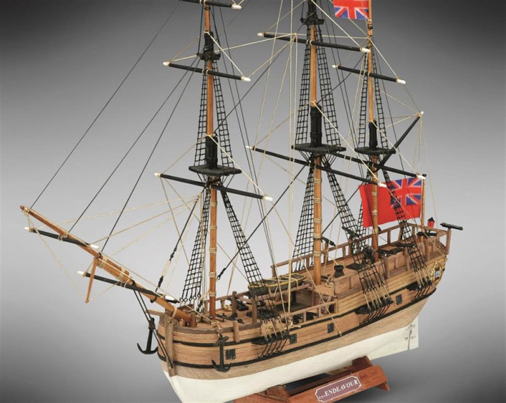 Mamoli 1/143 MM18 HMS Endeavour Wooden Ship Kit