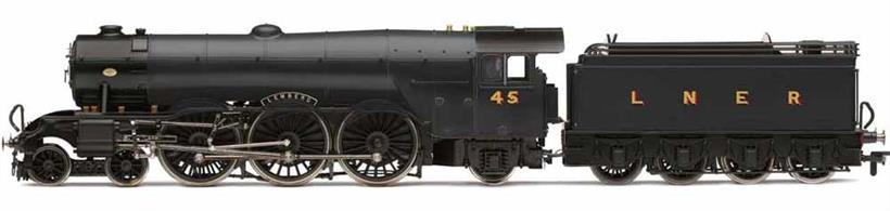 LNER No. 2544 ‘Lemberg’ was built at Doncaster Works in July 1924 as a member of the A1 Class. In 1927 'Lemberg' became one of the first of the class to be rebuilt as an A3 Class locomotive. In 1946 ‘Lemberg’ was renumbered under Thompson’s renumbering scheme, becoming No. 45 before being renumbered again upon nationalisation of the railways, becoming BR No. 60045. As with other A3s, a double chimney was fitted to ‘Lemberg’ in 1958 followed by smoke deflectors to combat the resultant reduction in visibility caused by the softer exhaust blast. After a long service, the locomotive was withdrawn in 1964.