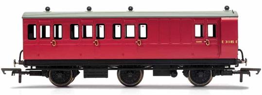 This six wheeled coach is a representation of the many small coaches which survived into British Railway ownership. Small coaches such as this six wheeled coach proved especially good at branch line work where their small size enabled the traversing of tight radius curves, whilst lower passenger numbers meant their small size was more acceptable and enabled trains to be hauled by smaller engines.This BR coach is modelled as having step boards to enable access at stations with low platforms and electric lighting.