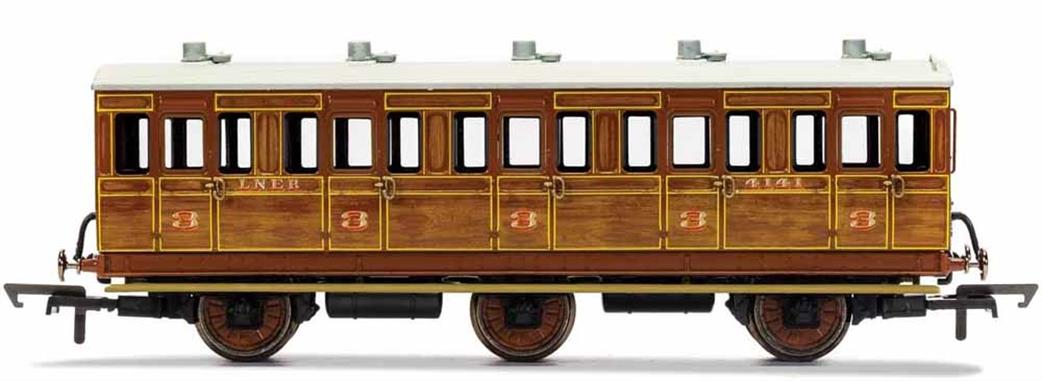 Hornby OO R40082 LNER, 6 Wheel Coach, 3rd Class, 4141 - Era 3