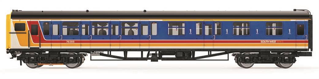 Hornby R30107 South West Trains Class 423 4-VEP EMU Train Pack OO