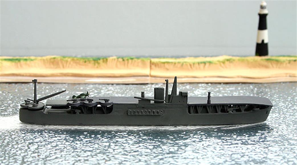 Trident 1/1250 T1010 Akitsu Maru a Japanese Army aircraft transport 1941
