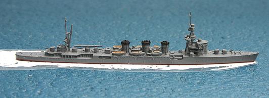 A 1/1250 scale second-hand model of IJN Kuma as she was updated at the start of WW2. The model is in very good condition, see photograph.