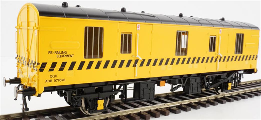 Heljan O Gauge 9404 BR Mk.1 CCT Breakdown Train Unit Yellow