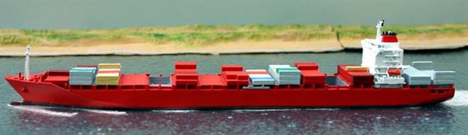 Spirit of Hamburg is a 1/1250 scale waterline model of the container ship with a part load by CM Miniaturen CM-KR457.Model Length is 7 1/2 inches long