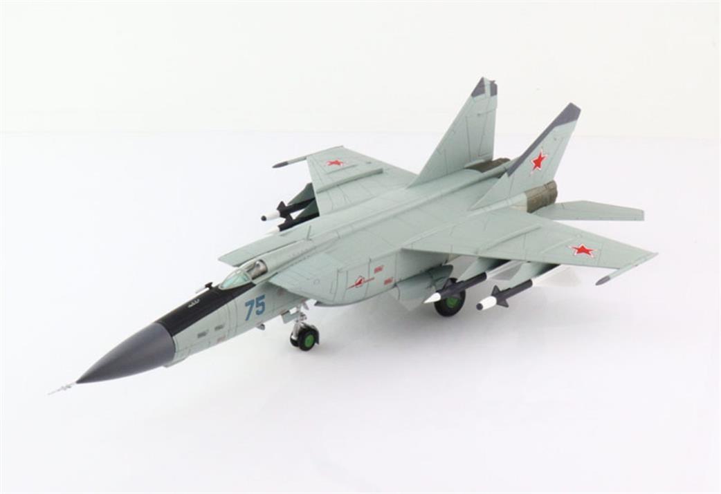 Hobby Master 1/72 HA5607 MIG-25PD Foxbat Blue 75, Soviet Air Force, 1979