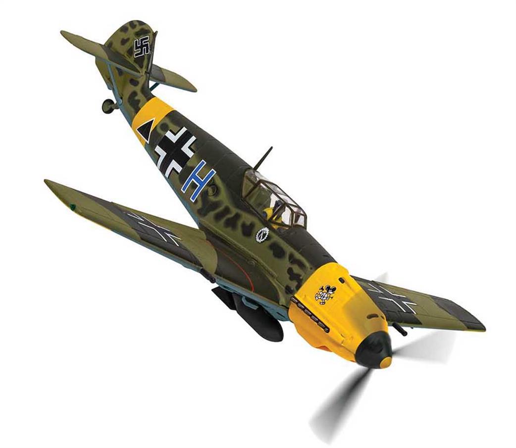 Corgi AA28007 Messerschmitt Bf 109E-7/B Blue H Triangle 1/72