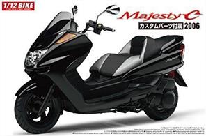 Aoshima 05441 1/12 Scale Yamaha Majesty C Motorbike Kit