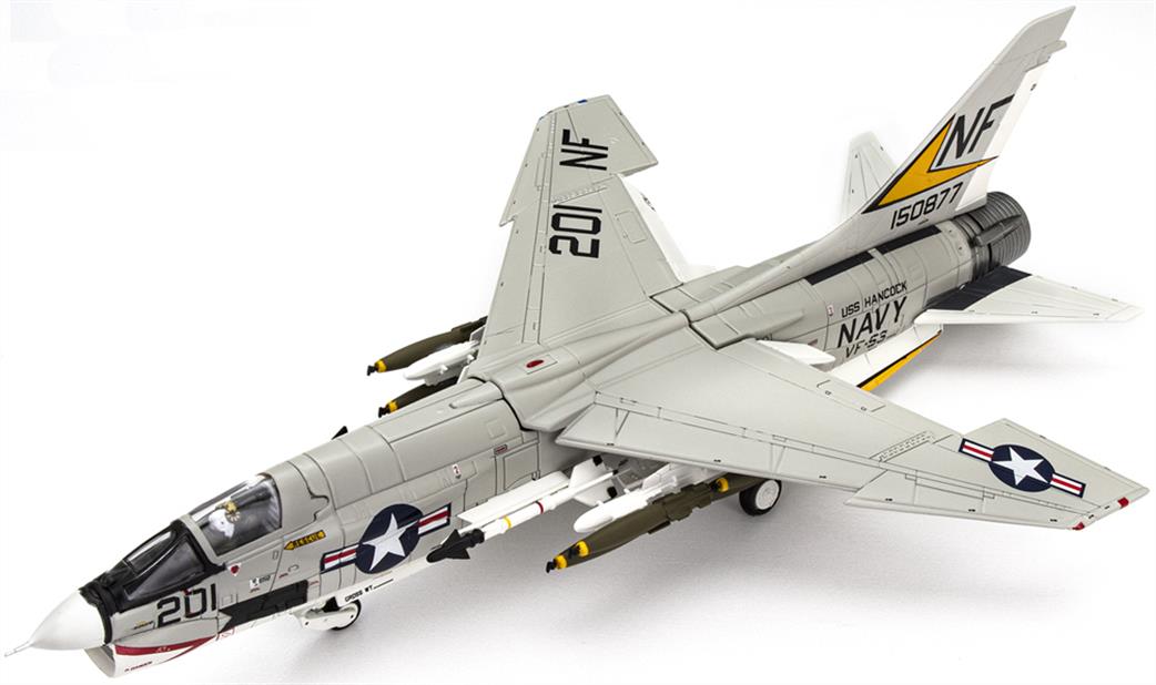 Century Wings CW001639 F-8E Crusader VF-53 Iron Angeles NF209 1967 Flaps down Aircraft Model 1/72