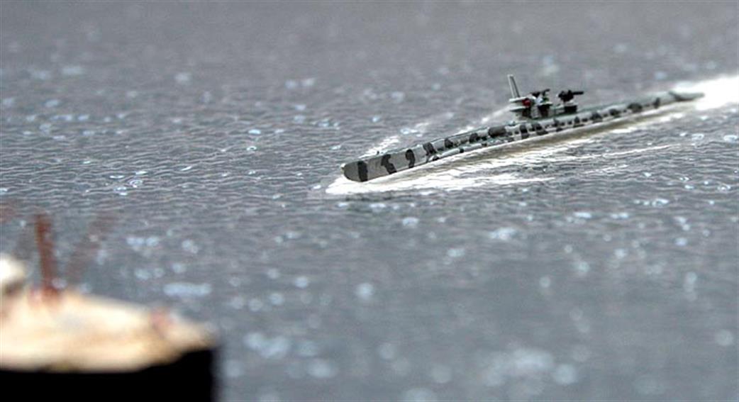 Navis Neptun 1/1250 T1074 U805 Type IXC 40 submarine in camouflage