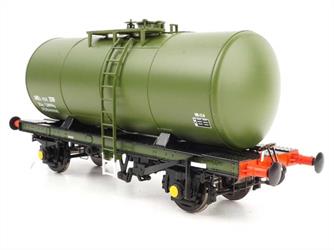 Heljan O Gauge 1018 35-tonne 4-Wheel Class B Oil Tank Wagon BR Departmental Olive Green