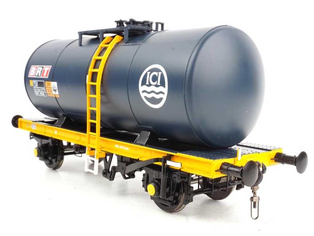 Heljan O Gauge 1024 35-tonne 4-Wheel Class B Oil Tank Wagon ICI Chemicals Blue Yellow Frame