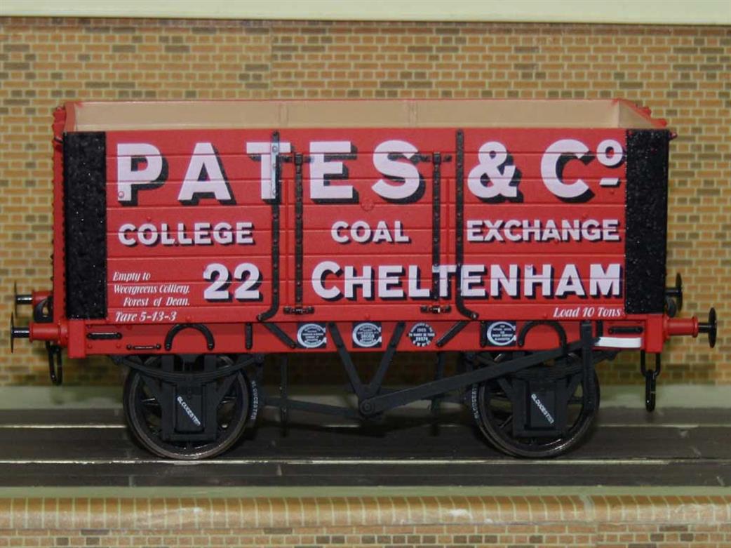 Dapol O Gauge 7F-072-006 Pates & Co College Coal Exchange Cheltenham 7 Plank Open Wagon 22 RCH 1887 Type