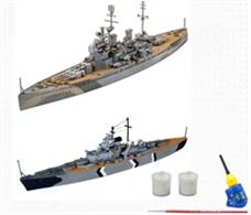 Beginner set for the design of the first own diorama, to present the built models in a realistic scenery to present. Kit of the historic battleships HMS King George V &amp; Bismarck 2D diorama plate In addition to base colors, glue and brushes are also included