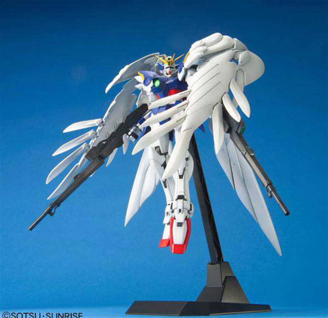 Bandai  23084 Gundam MG Wing Zero Custom