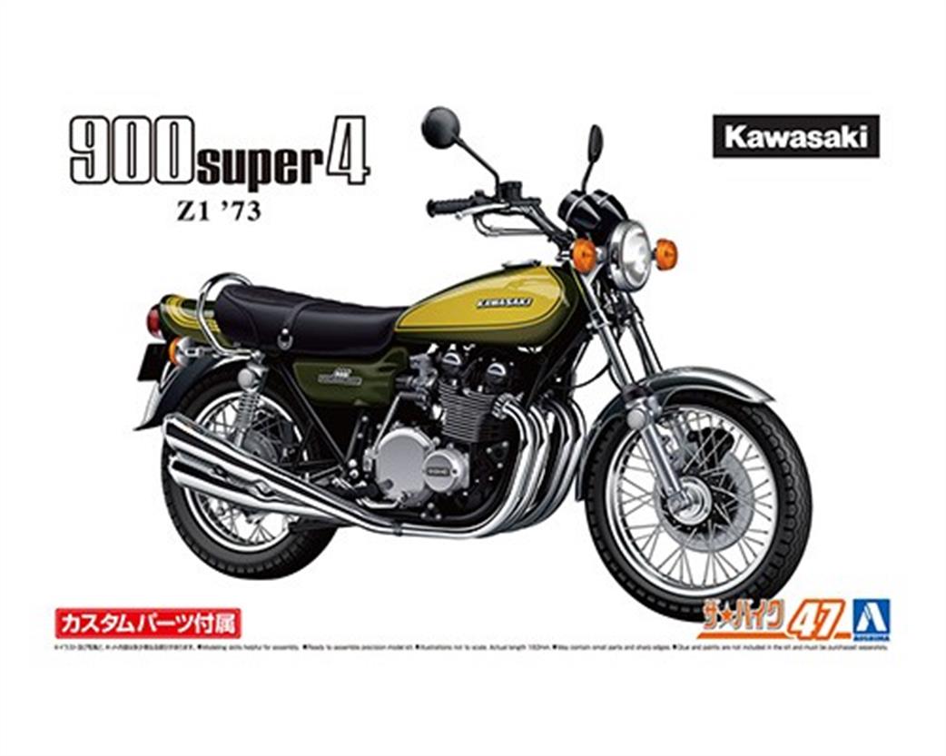 Aoshima 06266 Kawasaki Z1 900 Super4 '73 Motorbike Kit with custom parts 1/12