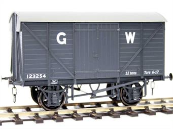 From 1927 the GWR adopted the RCH 17ft6in length steel underframe as the standard for their goods wagons, initially with a 9ft wheelbase and changed to 10ft wheelbase from 1932. Vans to the same basic designs were built with and without vacuum train brakes, with diagram revisions often being due to internal or constructional changes.Over 8,500 vans were built to diagrams V23 (vacuum fitted) and V24 (unfitted) between 1933 &amp; 1943, with a further 265 on diagram V26 with internal partitioning coded PARTO and often assigned for Huntly &amp; Palmers biscuits.