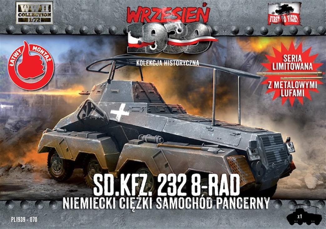 First to Fight 1/72 FTF070 Sd.Kfz.263 8-Rad German Armoured Car Kit