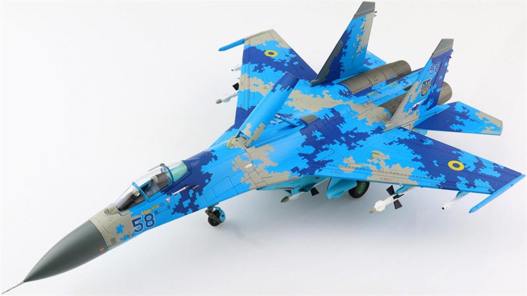 Hobby Master 1/72 HA6015 Su-27SM Flanker B Blue 58 Ukrainian Air Force Model
