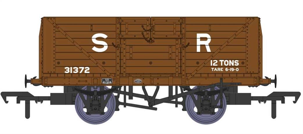Rapido Trains OO 940004 SR 31372 Dia.1379 8 Plank Open Wagon SR Goods Brown Large Lettering