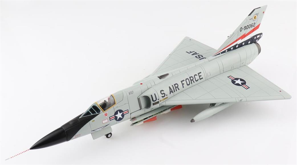 Hobby Master 1/72 HA3613 Convair F-106A Delta Dart 0-90062 84th FIS 1970s Diecast Model