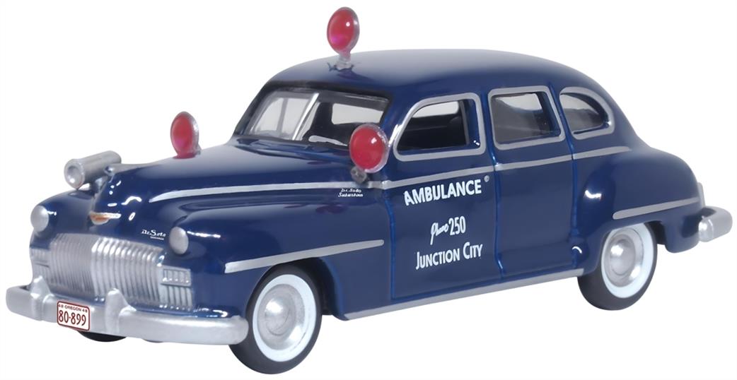 Oxford Diecast 1/87 87DS46005 Junction City Ambulance DeSoto Suburban 1946/8