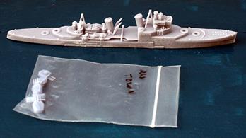 Sheffield, Newcastle, Sothampton and Glasgow in 1/1200 scale can be completed from this kit of a Town-class cruiser of WW2. The kit is a 3D resin print by John's Model Shipyard RN305.For the record, HMS Birmingham had no knucle on the hull at the bow and the Batch 2 Town-class had rounded bridge fronts and these have not been produced as resin prints.