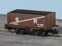 A new model of the standard RCH 1923 7 plank open coal wagons produced by Peco featuring the correct 9-feet wheelbase wood underframe and a detailed body moulding including interior planking detail.Wagon finished in Southern Railway brown livery