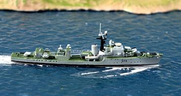 HMS Cavalier is a model of the ship on her final commission with the seacat missile system on board by Albatros SM Alk347. Yhis model is a fully assembled and painted, 1/1250 scale, waterline, metal model
