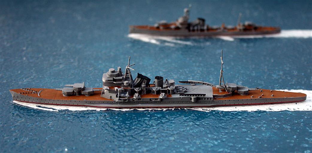 John's Model Shipyard IJN301 Takao a kit to make the WW2 Japanese heavy cruiser 1/1200