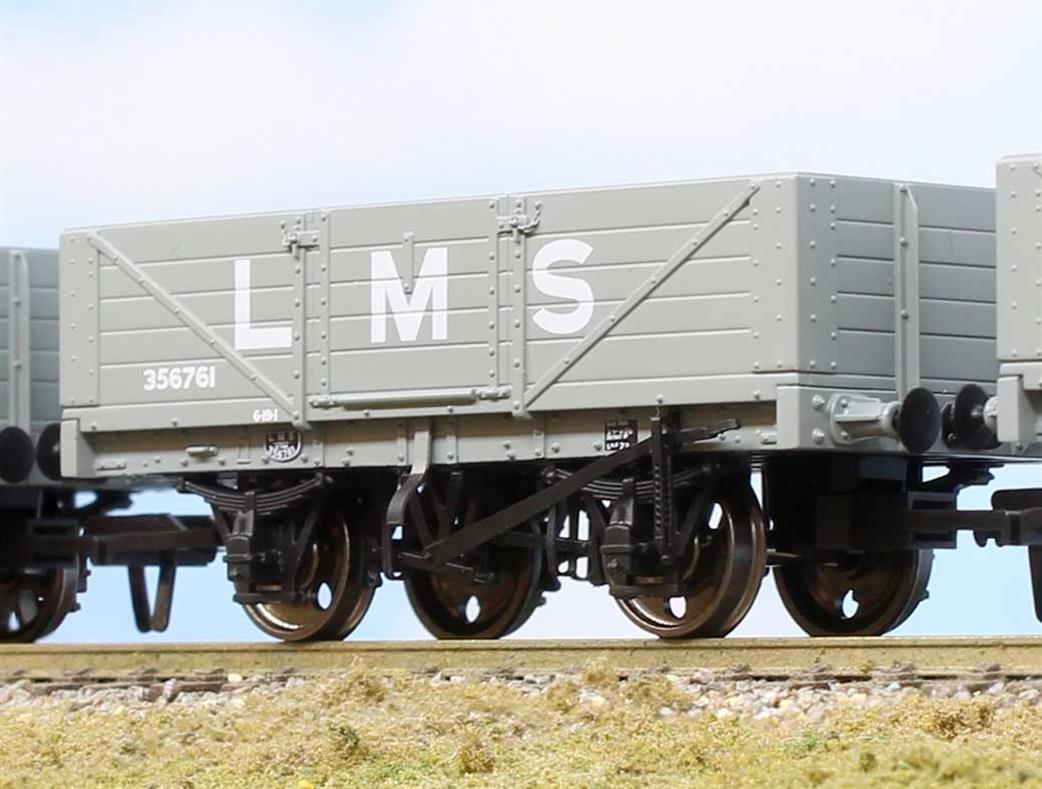 LMS Diagram 1666 Open Wagon LMS Grey - 356761