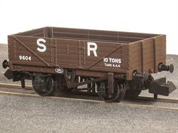 A new model of the RCH 1923 type 5 plank open general merchandise wagons produced by Peco featuring the correct 9-feet wheelbase wood underframe and a detailed body moulding including interior planking detail.Wagon finished in Southern Railway brown livery