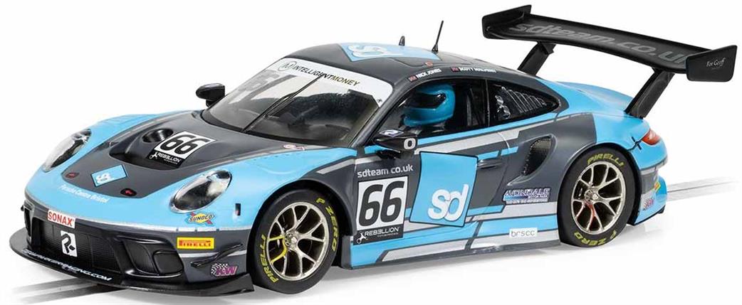 Scalextric 1/32 C4415 Porsche 911 GT3 R Team Parker Racing British GT 2022 Slot Car