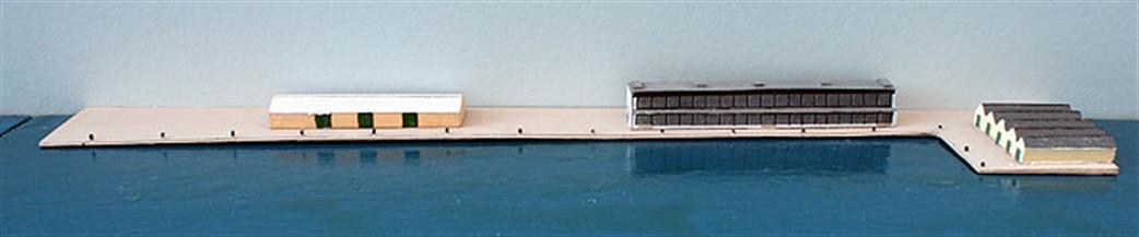 Coastlines CL-LA12 Ferry Terminal diorama based on Tilbury 1/1250