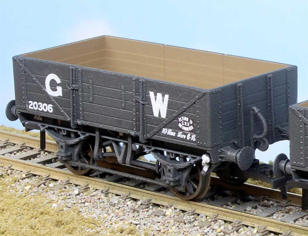 Rapido Trains OO 943018 GWR 20306 Diagram O15 Vacuum Braked 5 Plank Open Wagon GWR Grey 16in Lettering