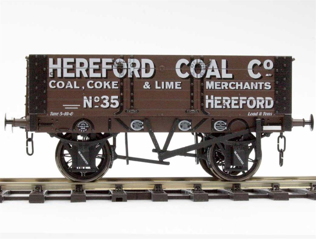 Dapol O Gauge 7F-052-008 Hereford Coal Company RCH 1887 5 Plank Open Wagon No.35 RTR