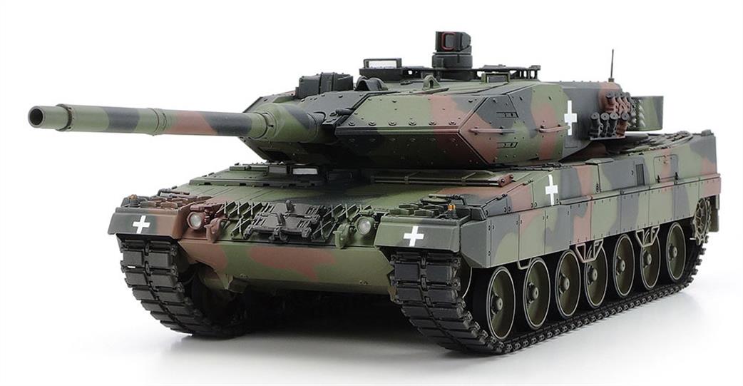 Tamiya 1/35 25207 Leopard 2 A6 Ukraine Marking Tank Limited Edition Kit