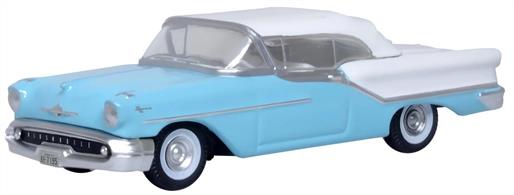 Oxford Diecast 87OC57001 1/87th Banff Blue/Alcan White Oldsmobile 88 Convertible 1957 Roof UpThe 1957 Oldsmobile 88 Convertible is a classic American car that is known for its stylish design, powerful engine, and comfortable ride. It was one of the most popular cars of its year, and it remains a popular choice for collectors and enthusiasts today.